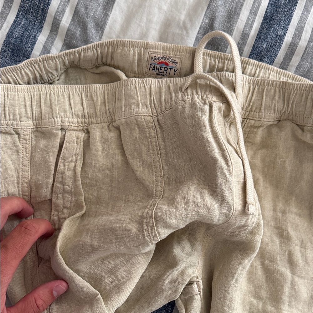 Faherty Light Beige Linen Drawstring Joggers - image 1